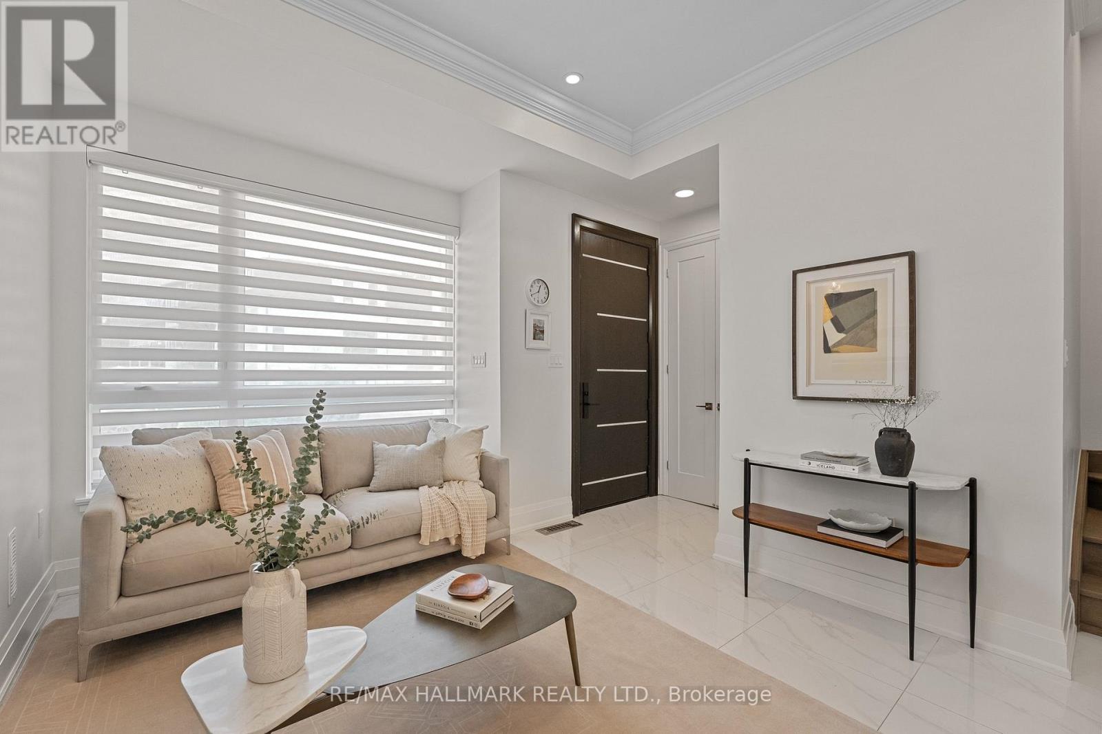 Townhouse at 129 HIGH STREET W, Mississauga