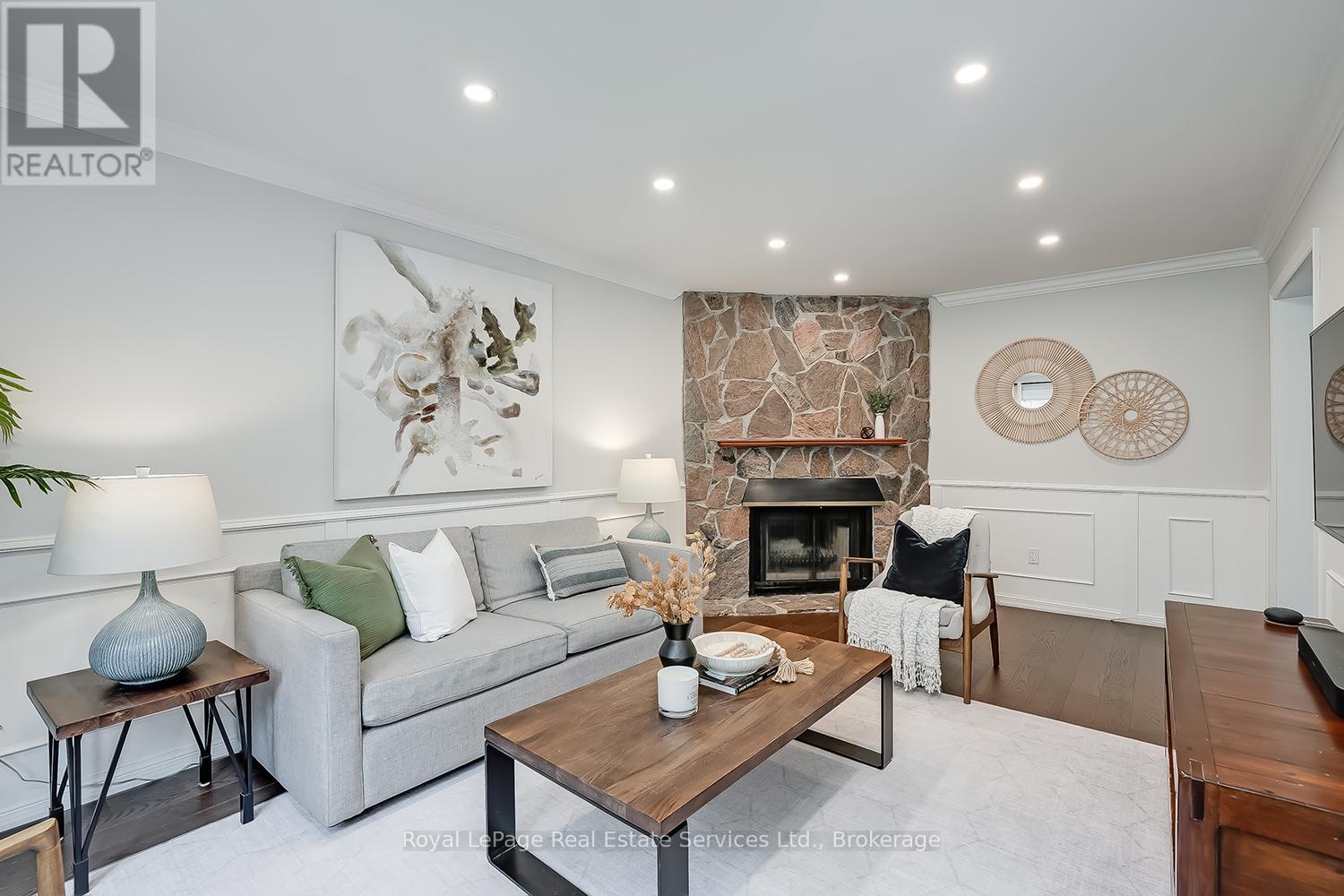 Detached at 1429 THISTLEDOWN ROAD, Oakville