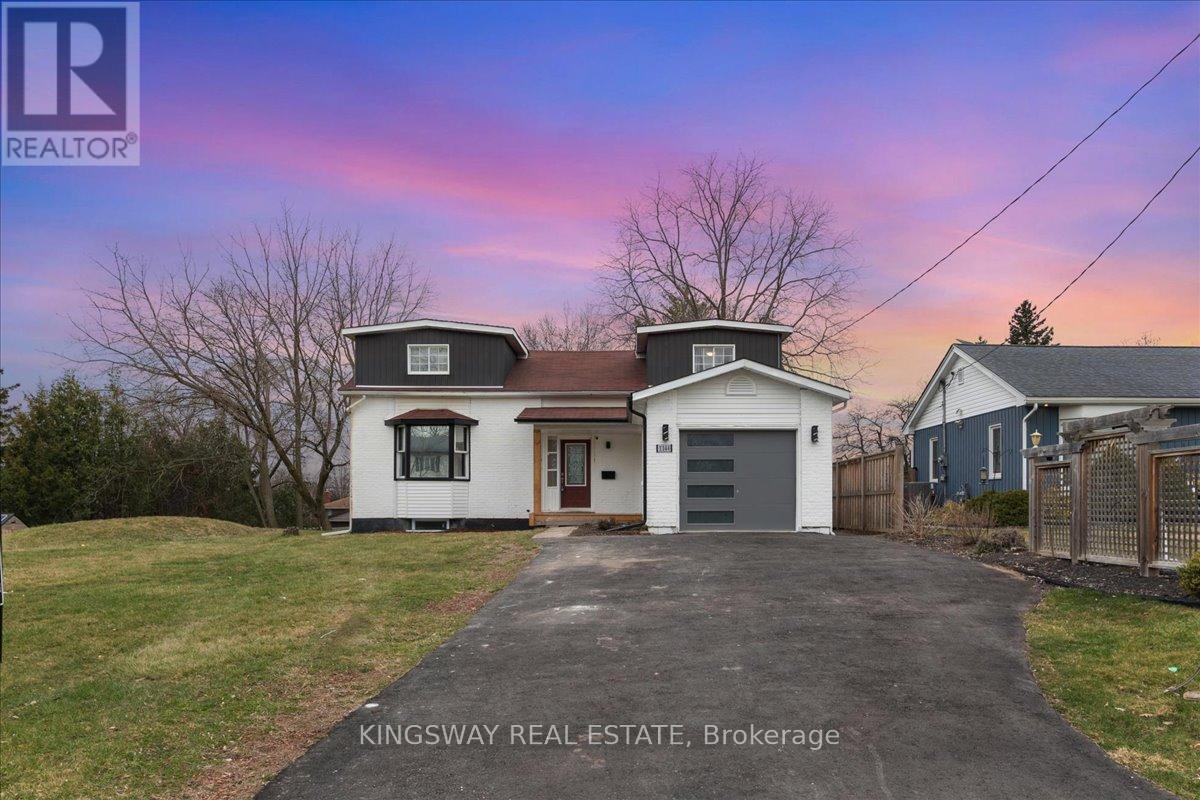 Detached at UPPER - 1144 FISHER AVENUE, Burlington