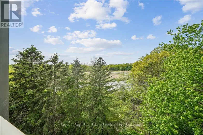 Apartment at 405 - 2511 LAKESHORE ROAD W, Oakville