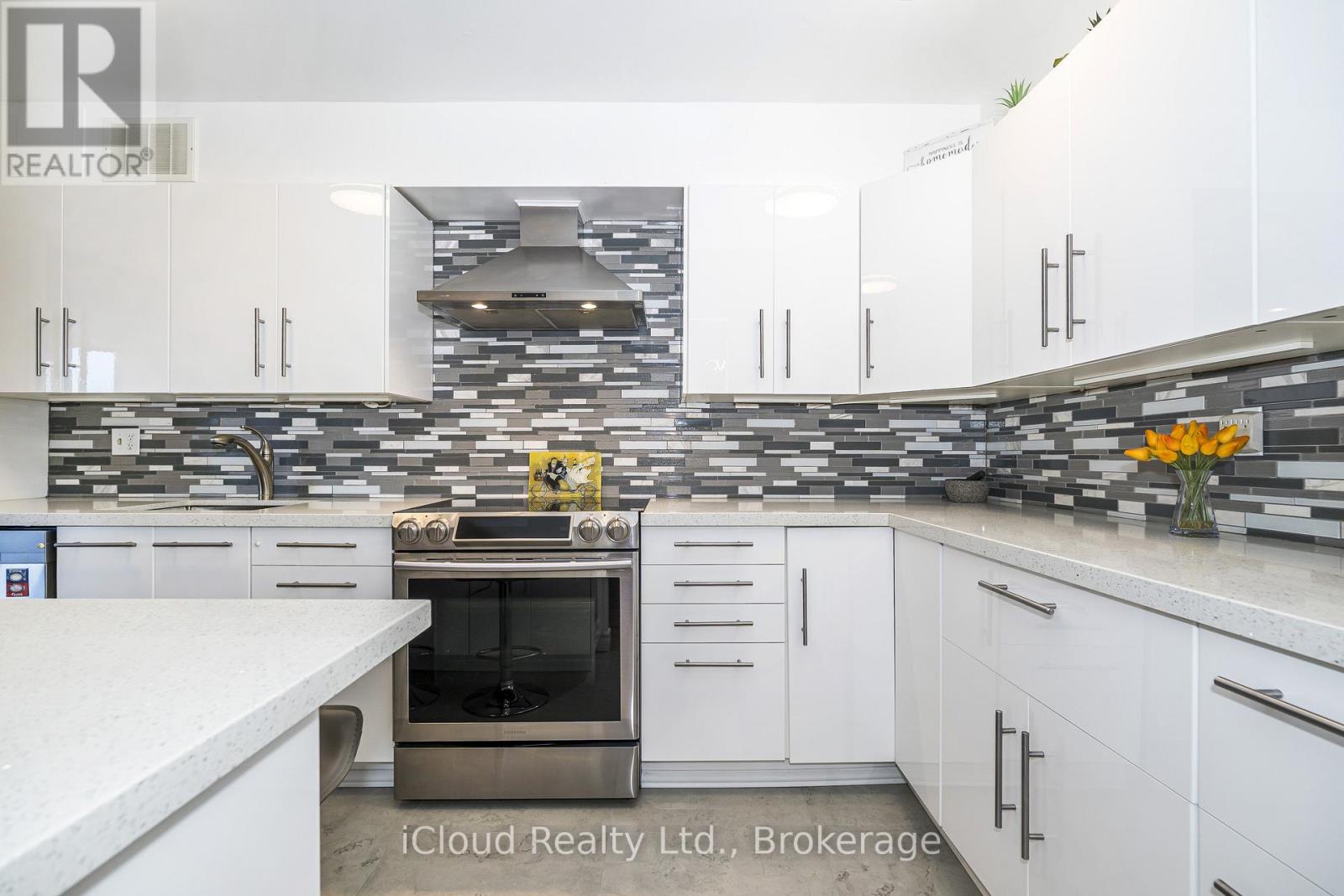 Apartment at 1007 - 420 MILL ROAD, Toronto