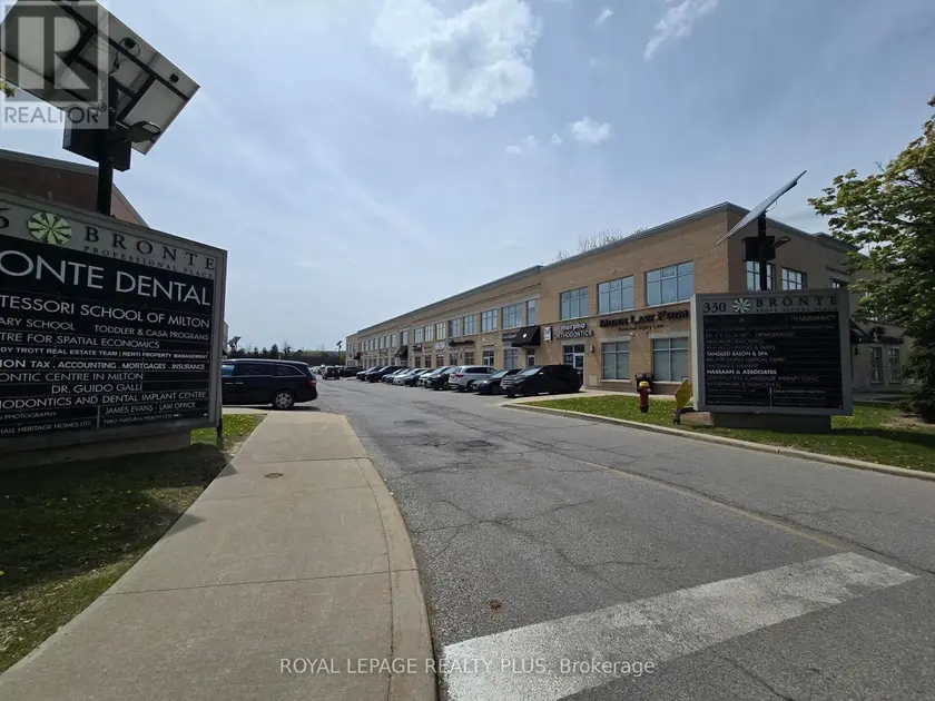 Other at 105 - 330 BRONTE STREET S, Milton (OM Old Milton)