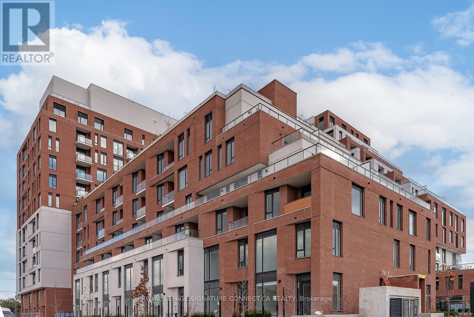 Apartment at 421 - 3100 KEELE STREET, Toronto