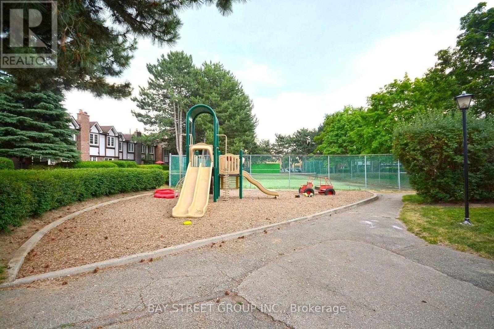 Townhouse at 127 - 2120 RATHBURN ROAD E, Mississauga