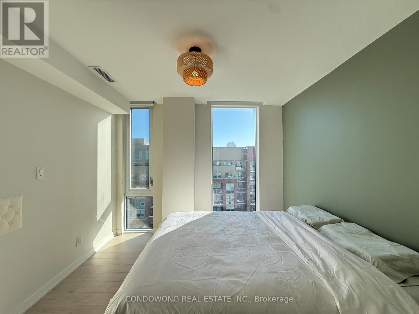Apartment at 1101 - 1808 ST CLAIR AVENUE W, Toronto