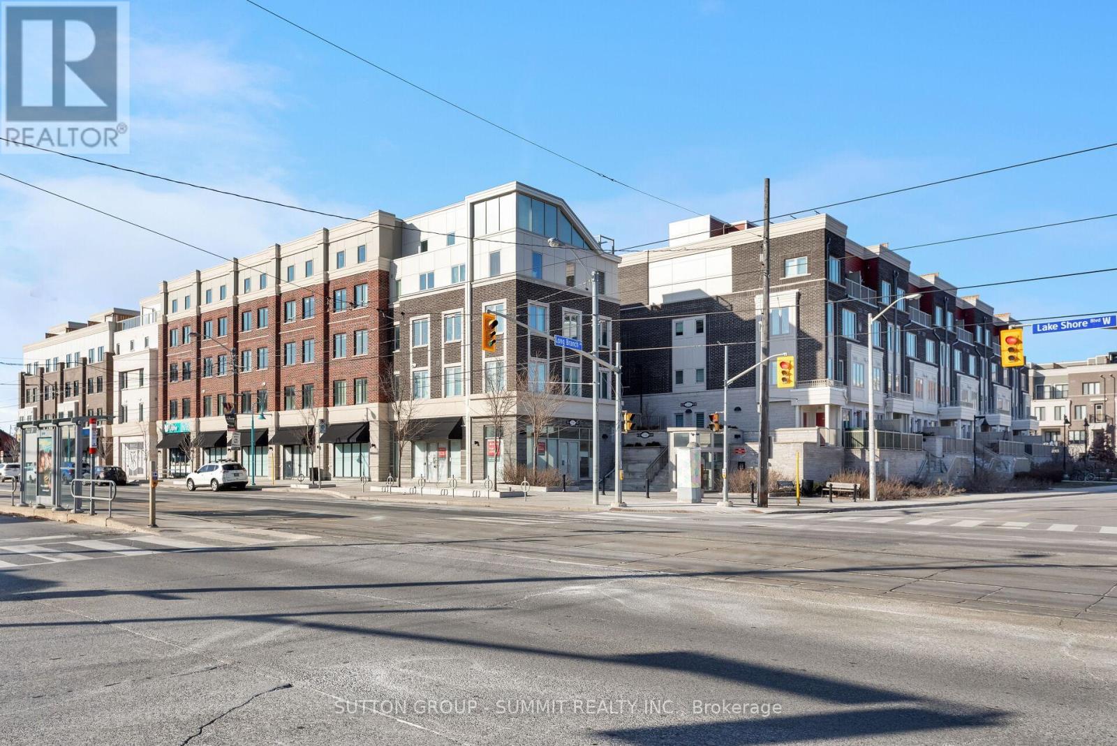 Townhouse at 16 - 3580 LAKE SHORE BOULEVARD W, Toronto (Long Branch)