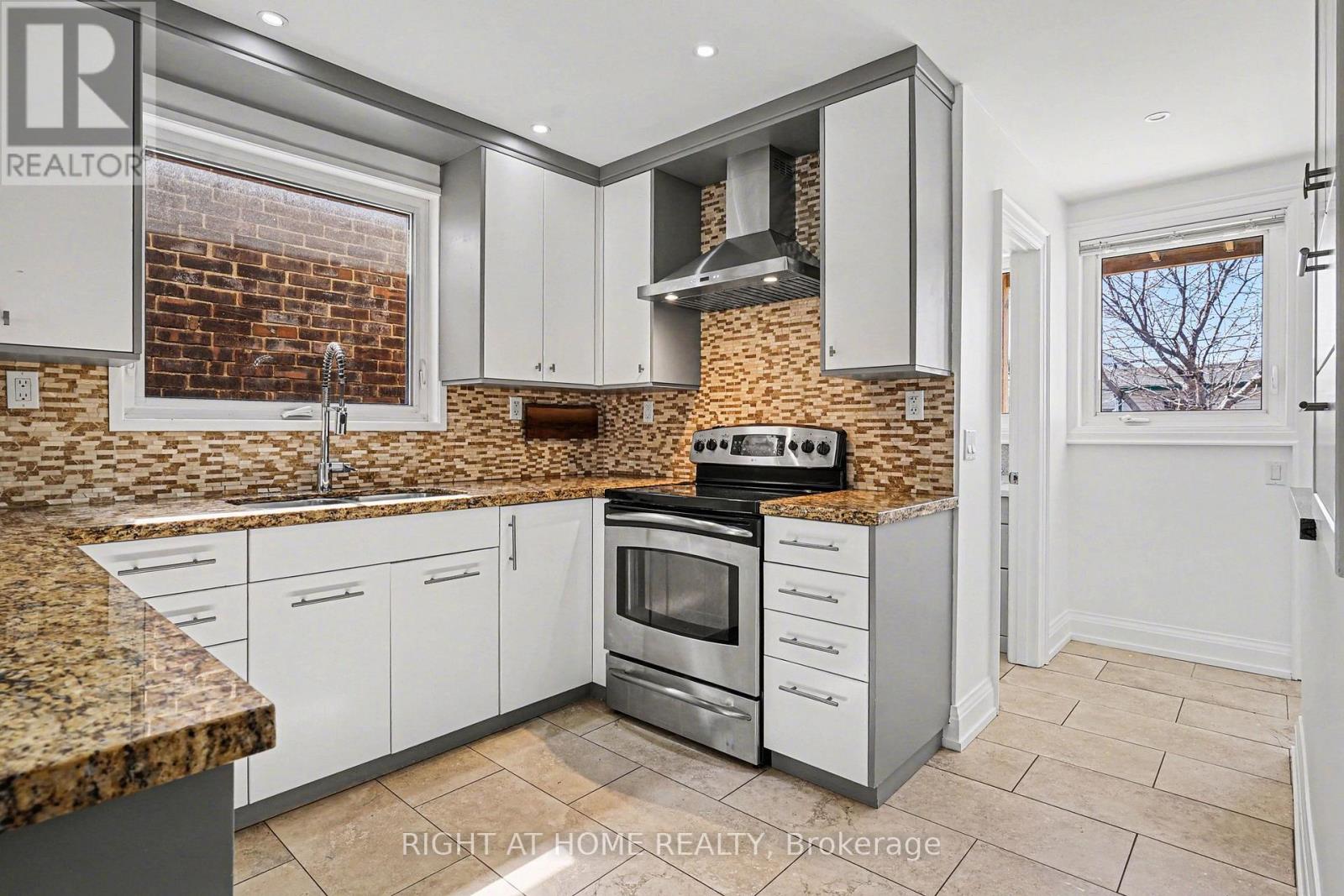 Detached at 174 ROSETHORN AVENUE, Toronto