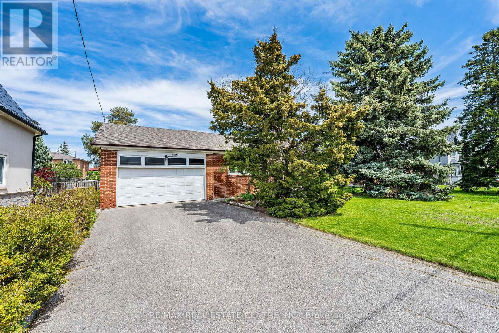Detached at 2591 WHALEY DRIVE, Mississauga