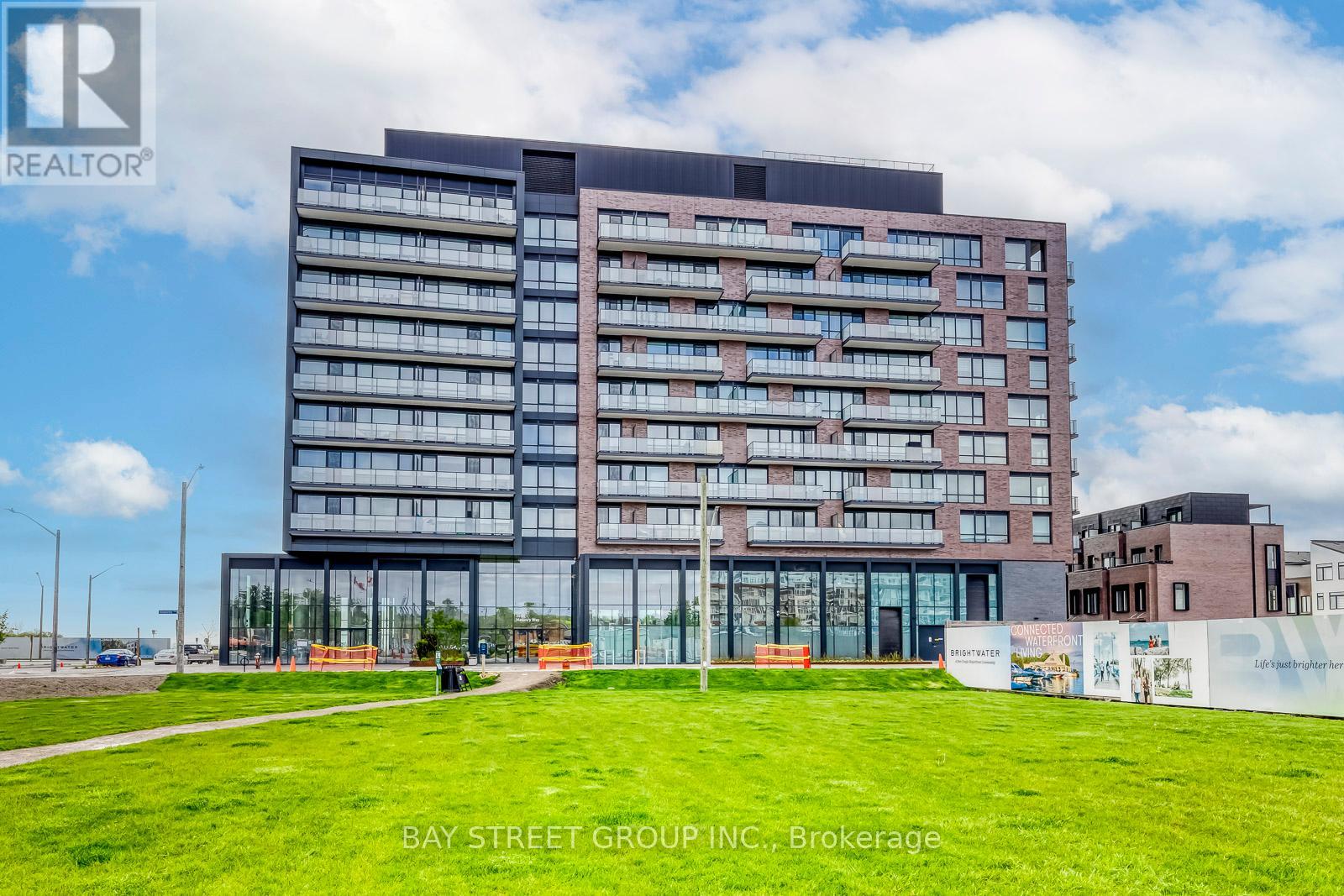 Apartment at 510 - 251 MASONRY WAY, Mississauga (Port Credit)