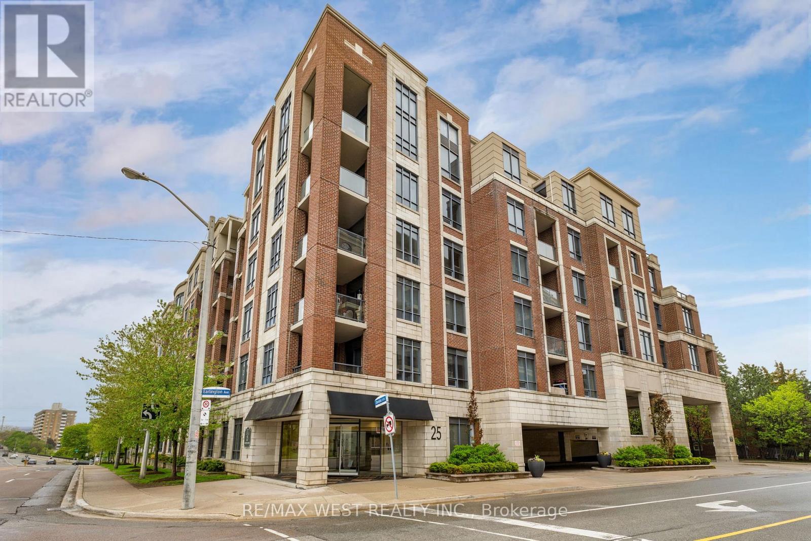 Apartment at 511 - 25 EARLINGTON AVENUE, Toronto