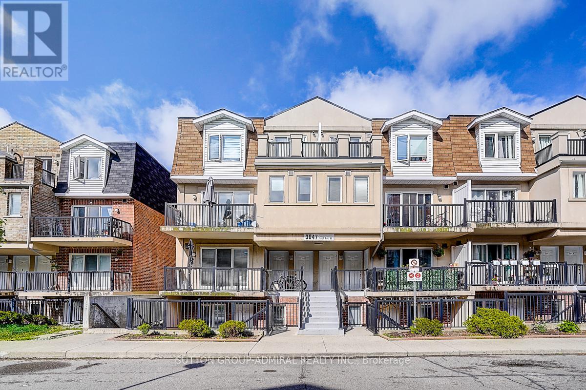 Townhouse at 2057 - 3047 FINCH AVENUE W, Toronto (Humbermede)