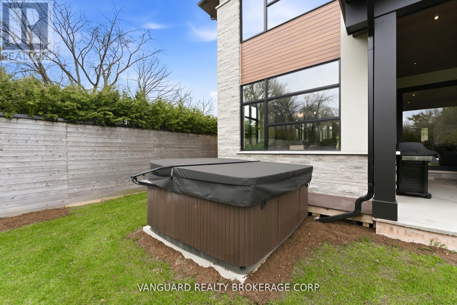 Detached at 1099 TRUMAN AVENUE, Oakville