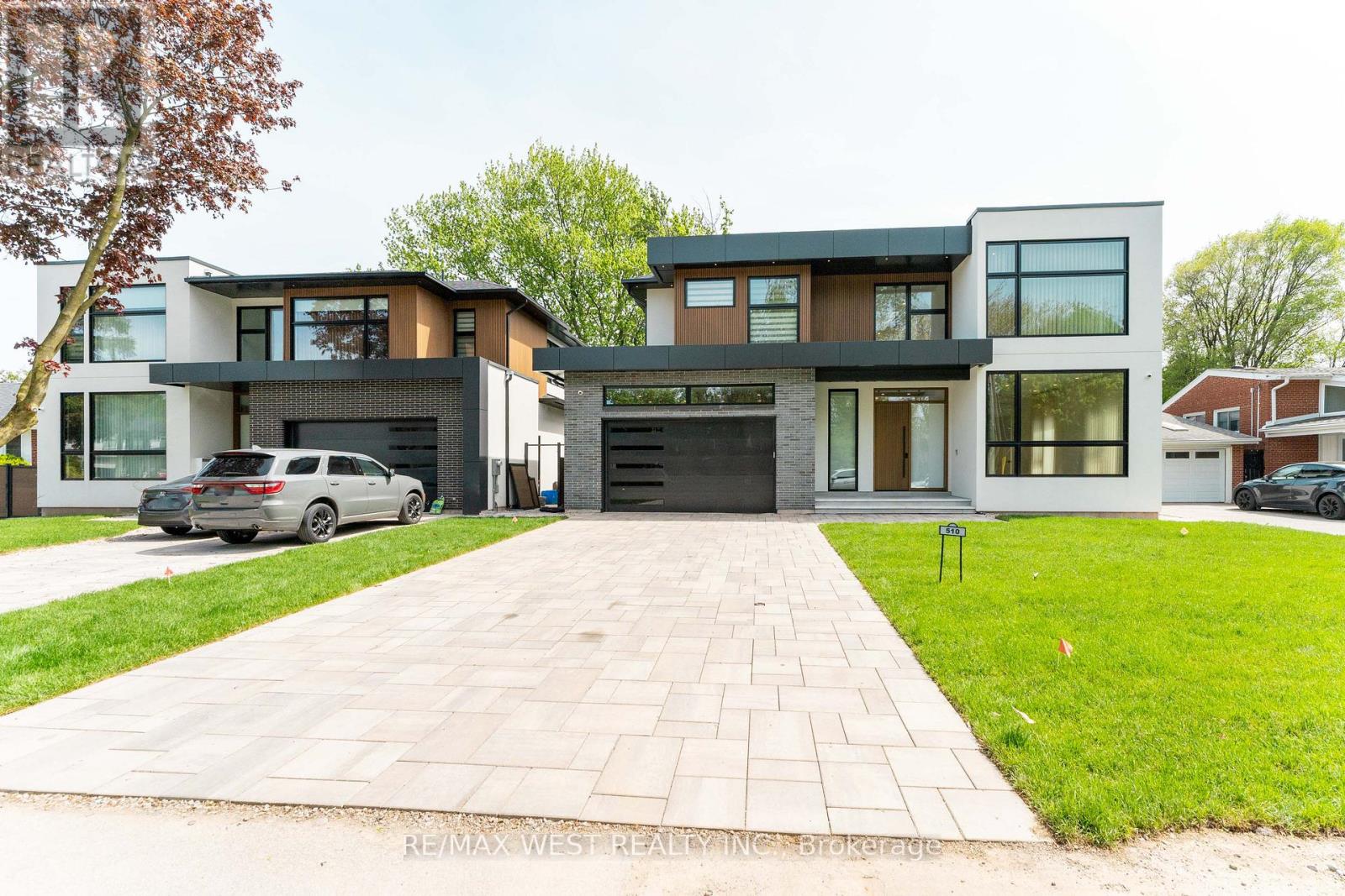 Detached at 510 WELLINGTON CRESCENT, Oakville