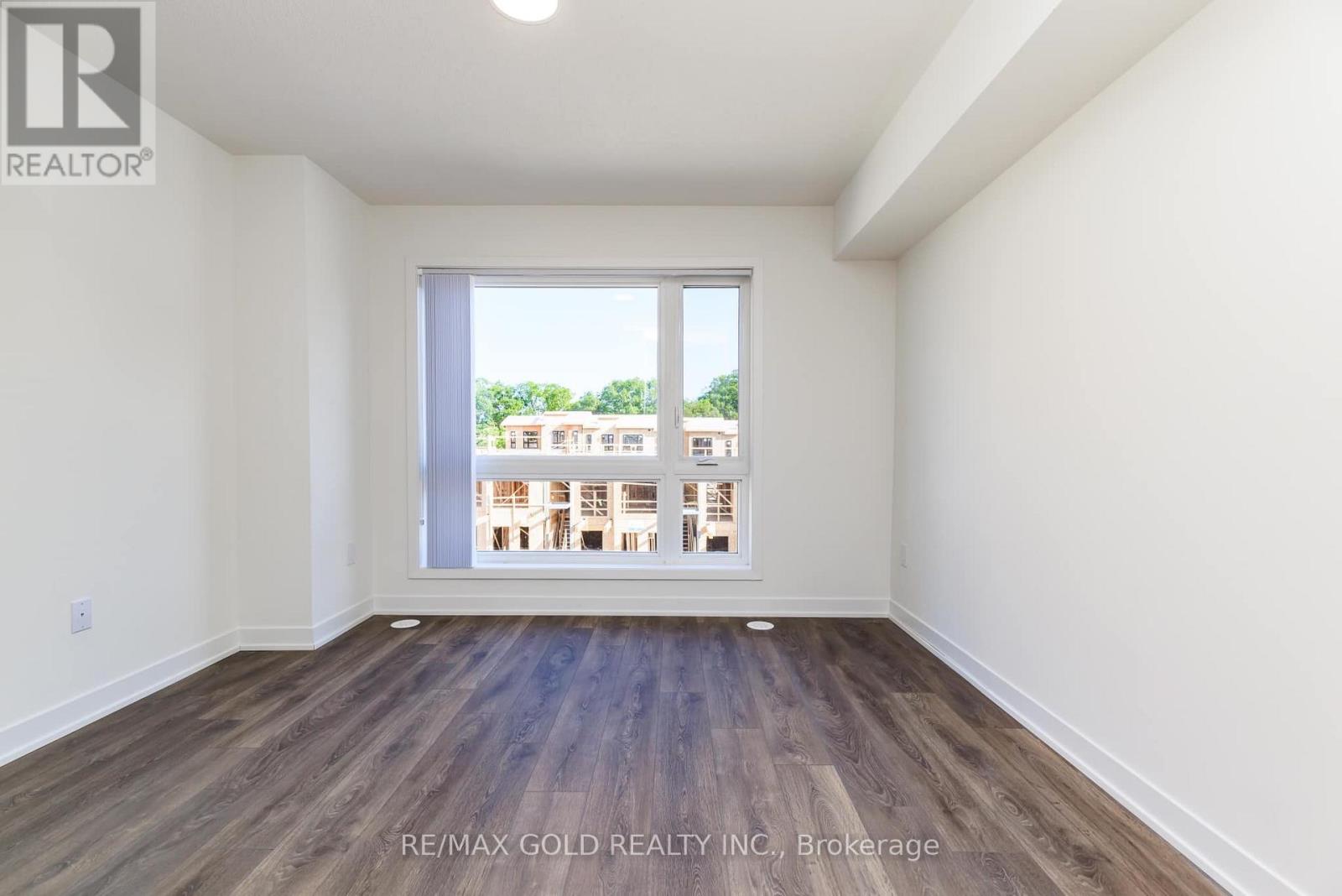 Townhouse at 210 - 140 CANON JACKSON DRIVE, Toronto