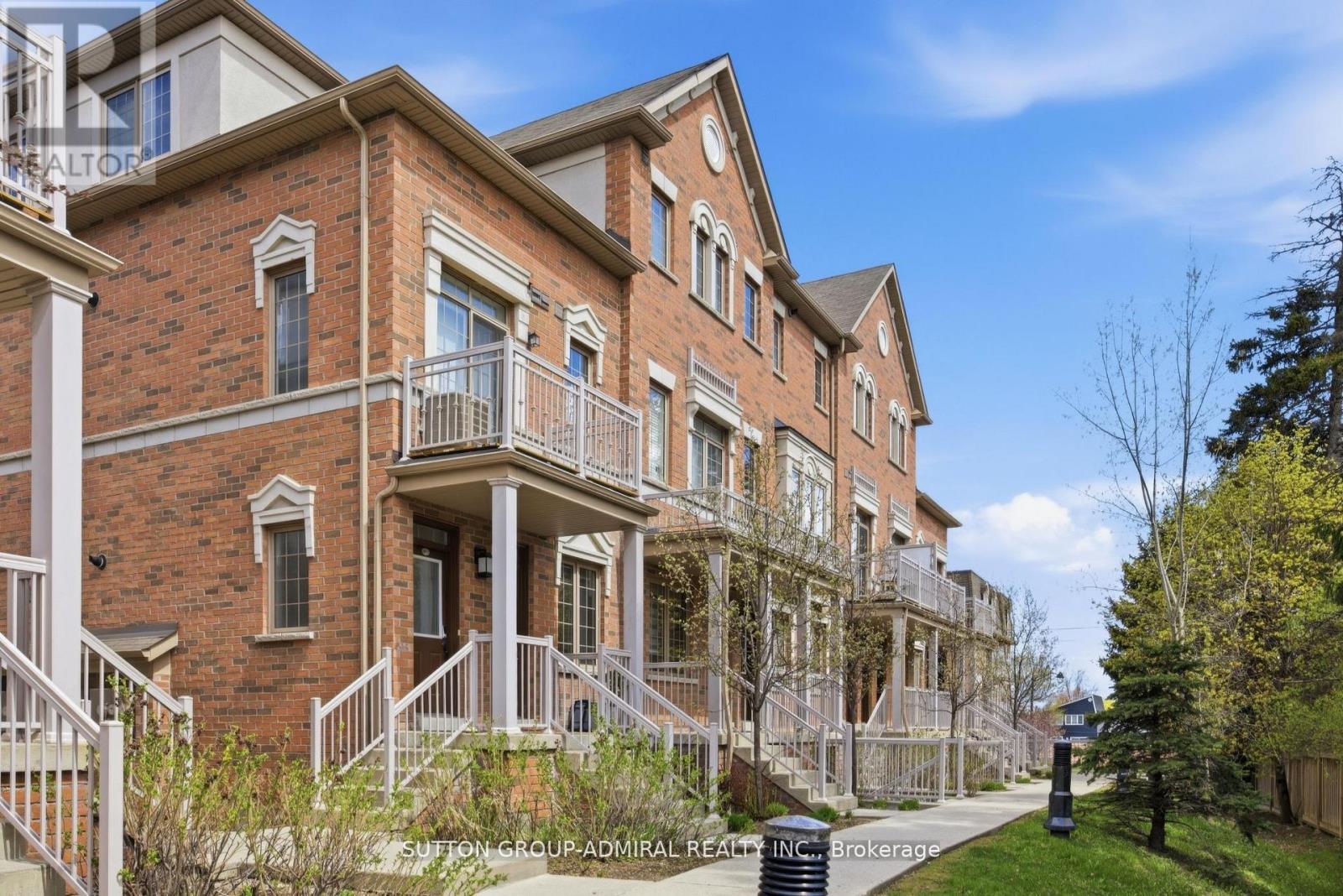 Townhouse at 56 - 180 HOWDEN BOULEVARD, Brampton
