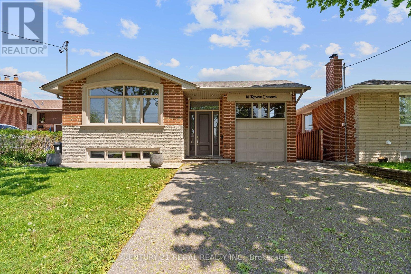 Detached at 18 ROWSE CRESCENT, Toronto