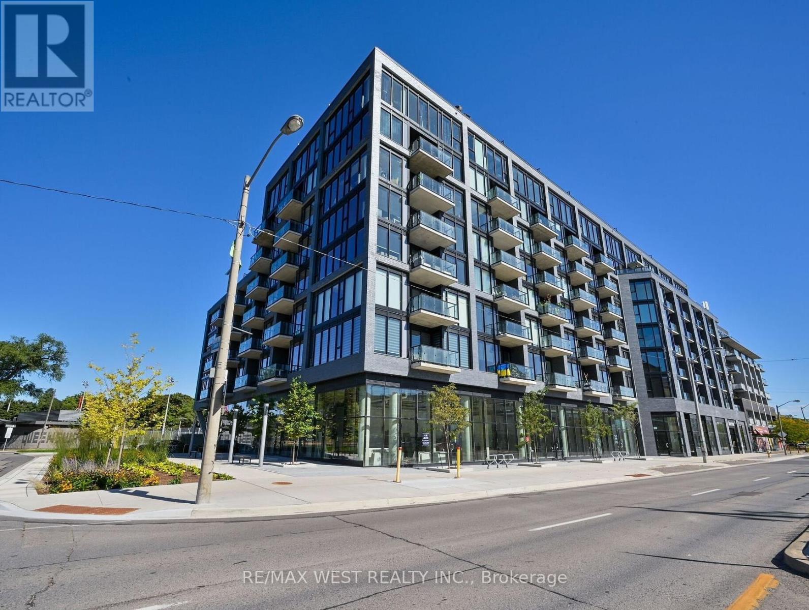Apartment at 407 - 7 SMITH CRESCENT, Toronto (Stonegate-Queensway)
