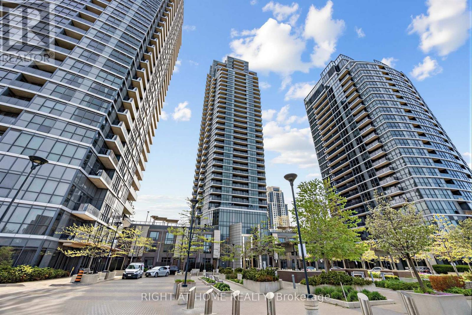 Apartment at 2502 - 5 VALHALLA INN ROAD, Toronto