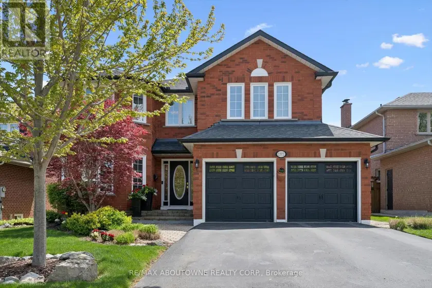 Detached at 2372 SAUGEEN ROAD, Oakville (RO River Oaks)