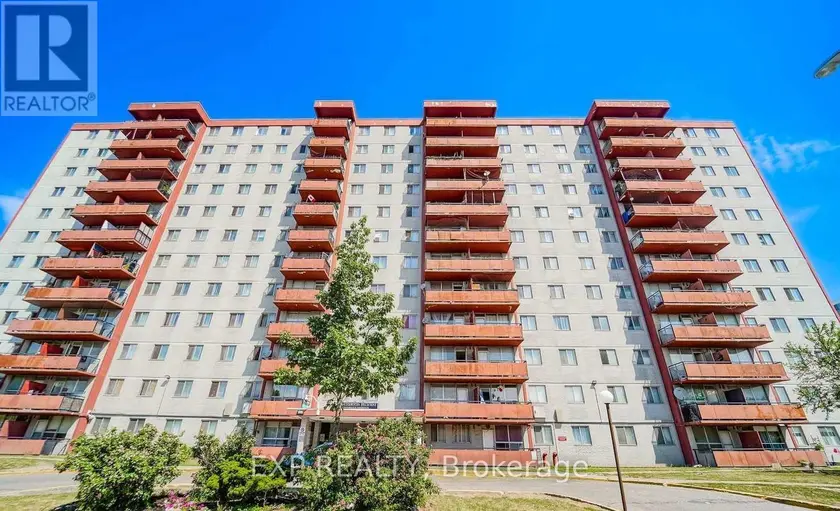 Apartment at 402 - 50 LOTHERTON PATHWAY, Toronto