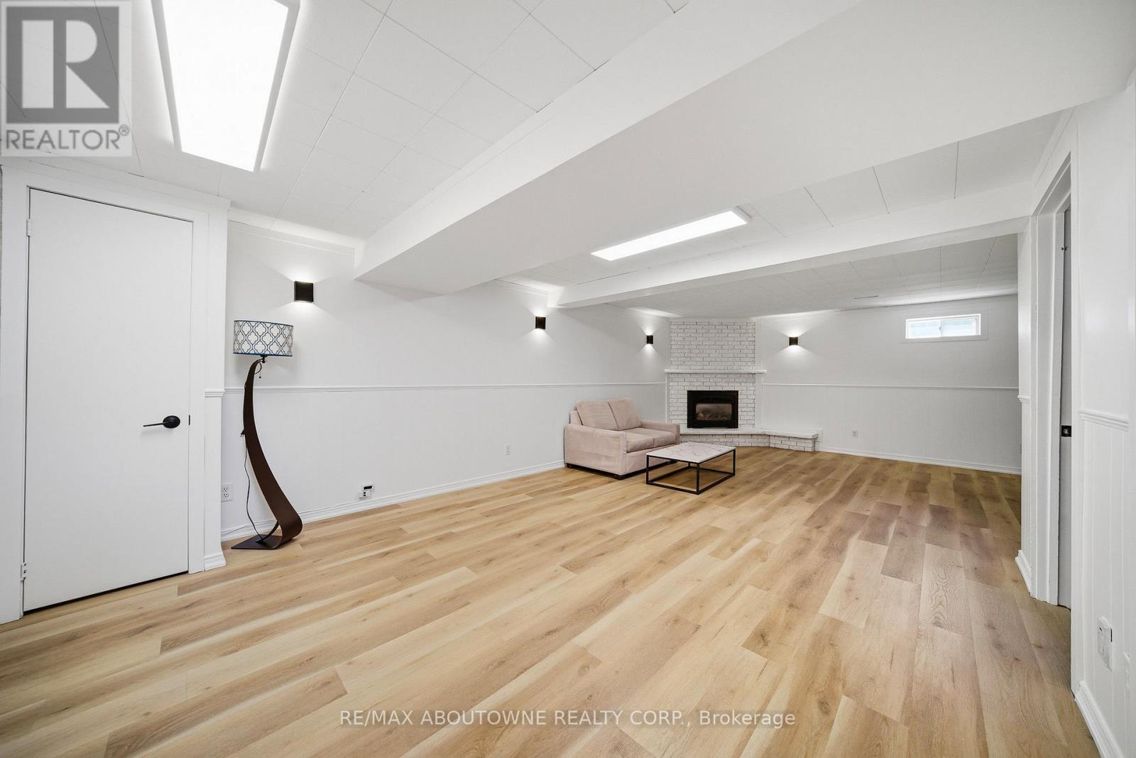 Detached at 2306 DEVON ROAD, Oakville