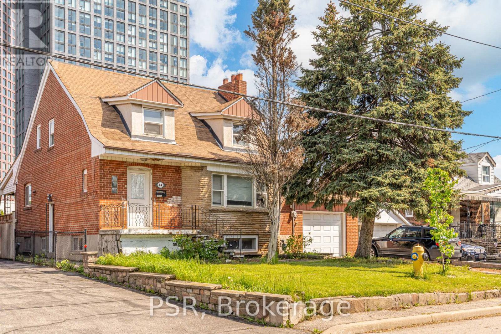 Detached at 14 JANE OSLER BOULEVARD, Toronto (Yorkdale-Glen Park)