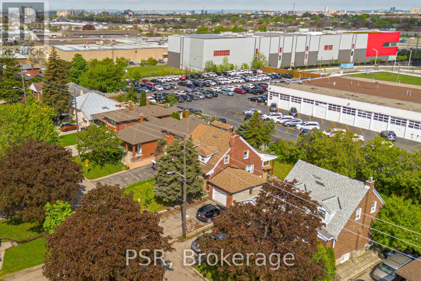 Detached at 14 JANE OSLER BOULEVARD, Toronto