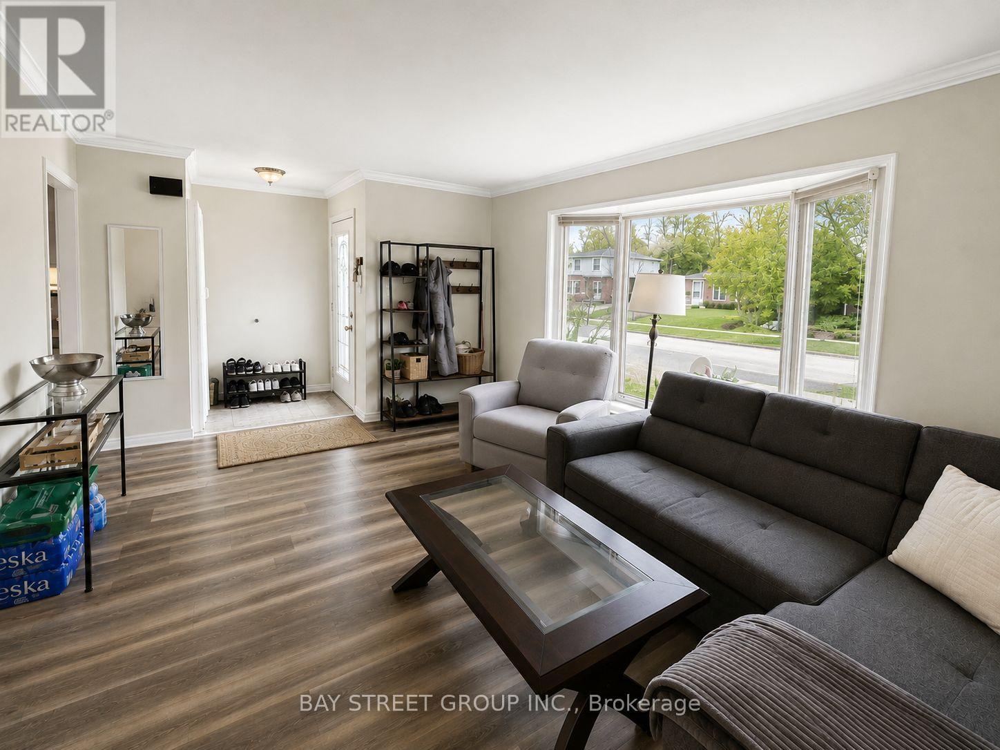 Semi-Detached/Link at 137 BONHAM BOULEVARD, Mississauga