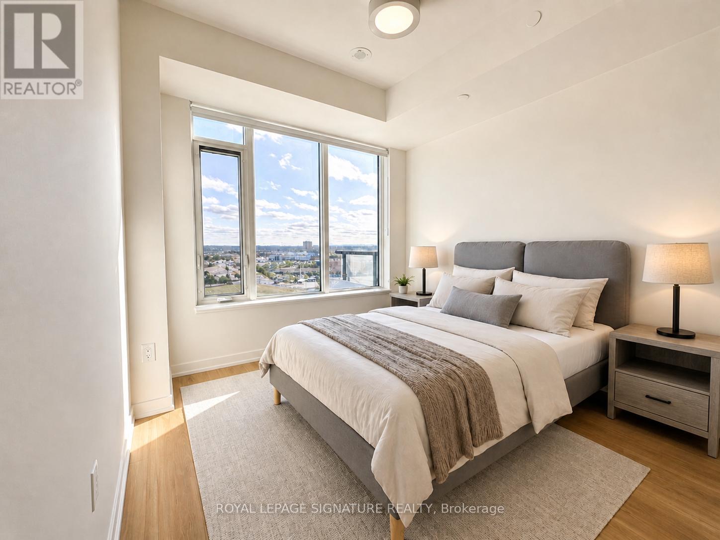 Apartment at 1117 - 2485 EGLINTON AVENUE W, Mississauga (Central Erin Mills)