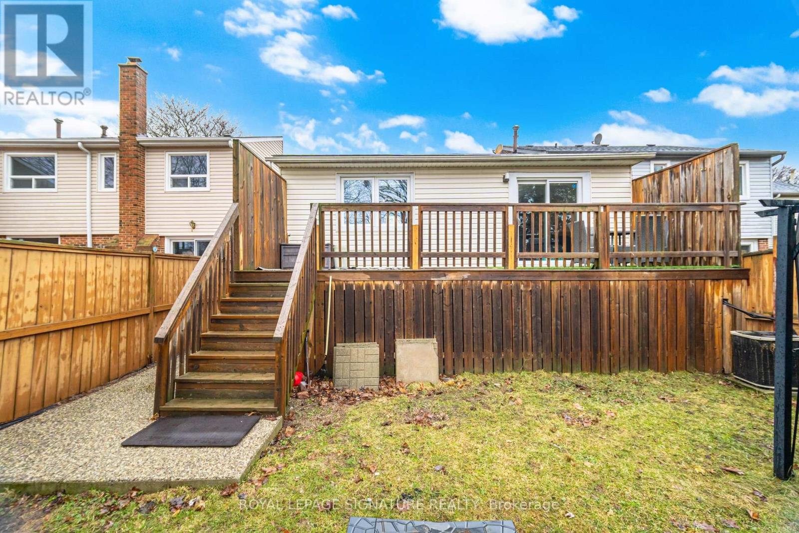 Semi-Detached/Link at 2498 MAINROYAL STREET S, Mississauga