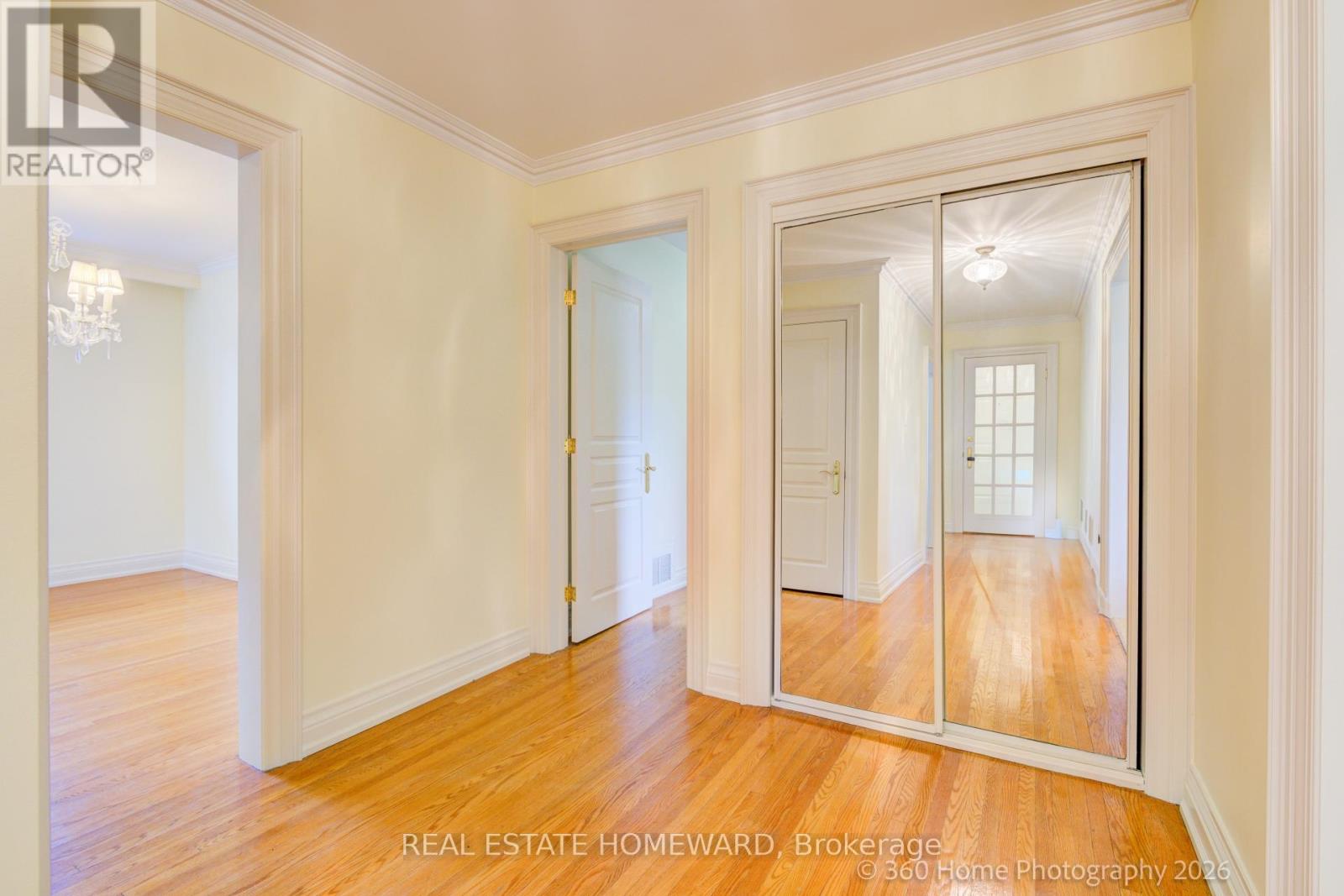 Detached at 42 ANNABELLE DRIVE, Toronto