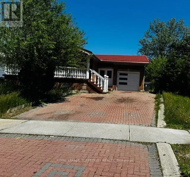 Detached at 46 ORPINGTON CRESCENT, Toronto (Mount Olive-Silverstone-Jamestown)