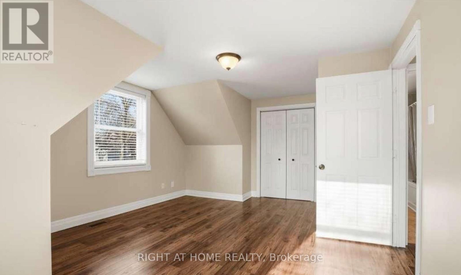 Detached at UPPER - 17 MILL STREET, Milton