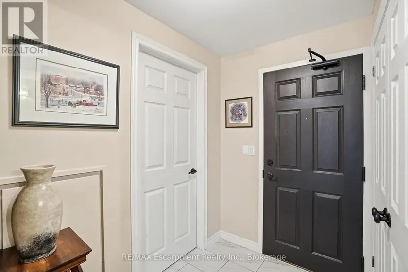 Apartment at 310 - 5188 LAKESHORE ROAD, Burlington