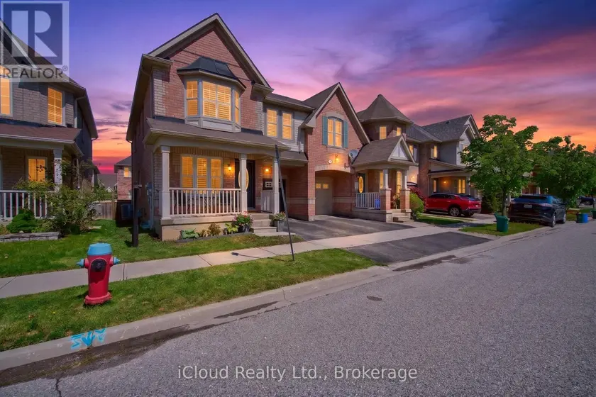 Semi-Detached/Link at 676 SPEYER CIRCLE, Milton