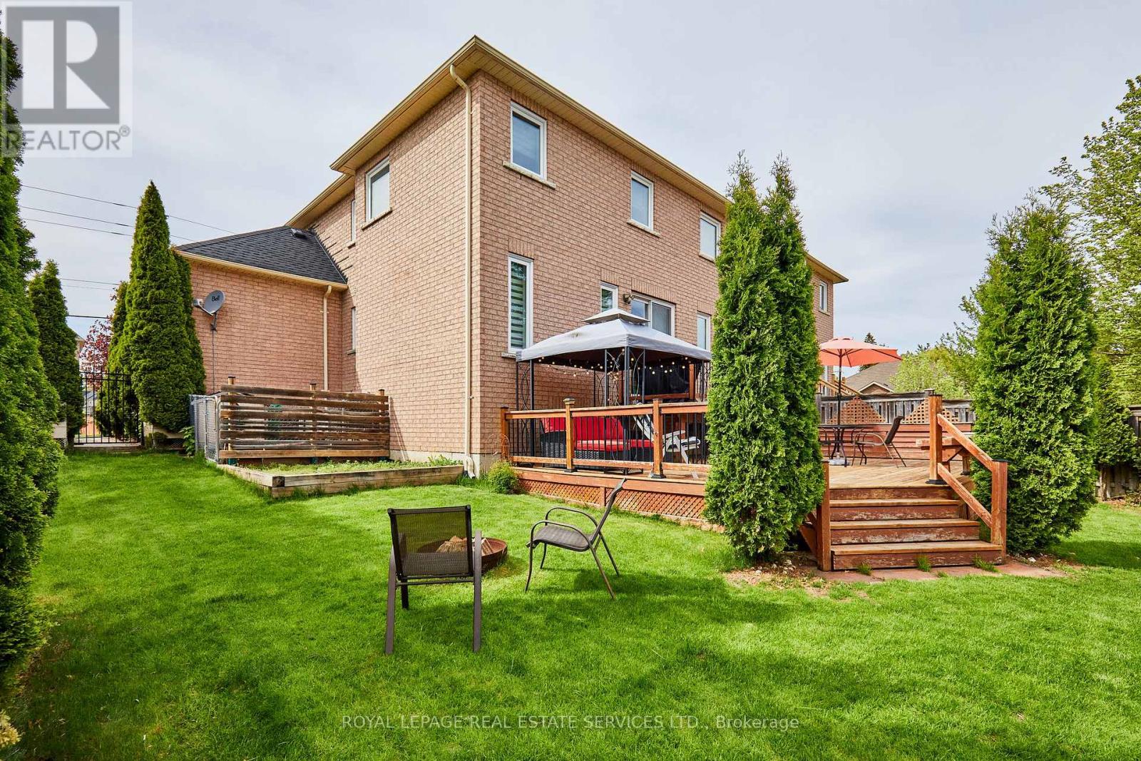 Semi-Detached/Link at 100 WALKER ROAD W, Caledon