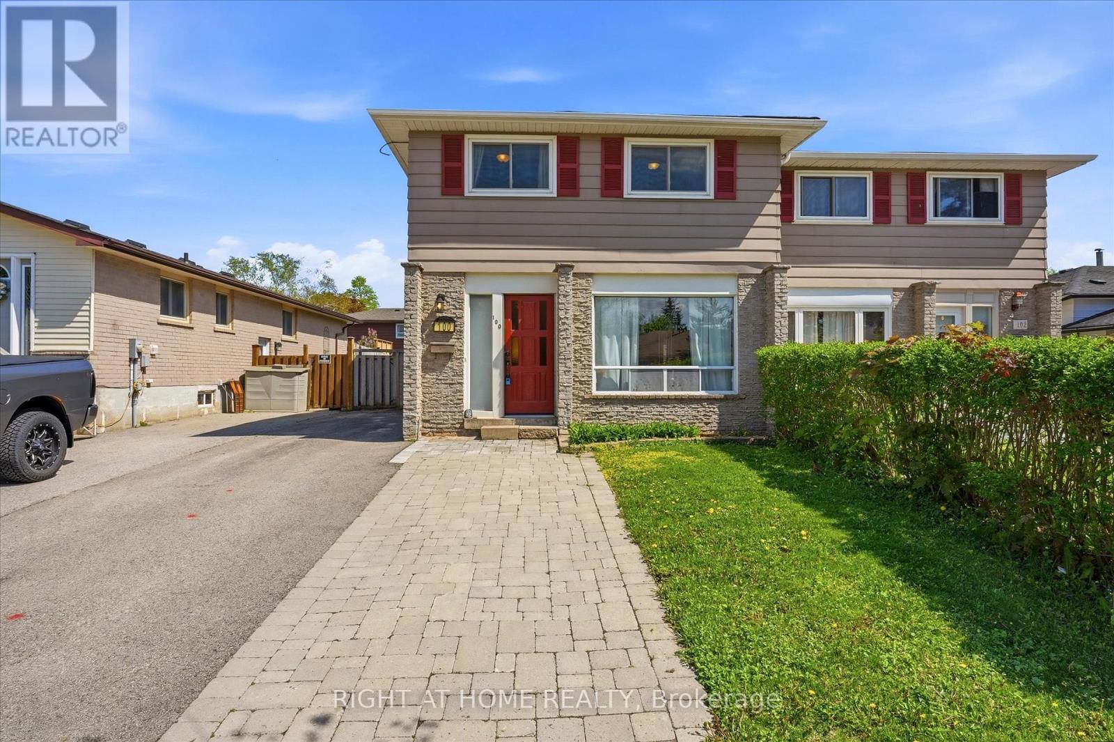 Semi-Detached/Link at 100 BURBANK CRESCENT, Orangeville