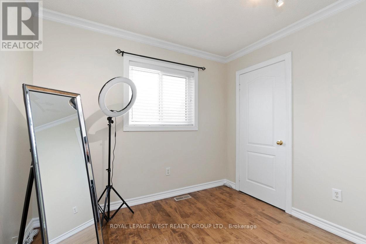 Detached at 859 MAYS CRESCENT, Mississauga