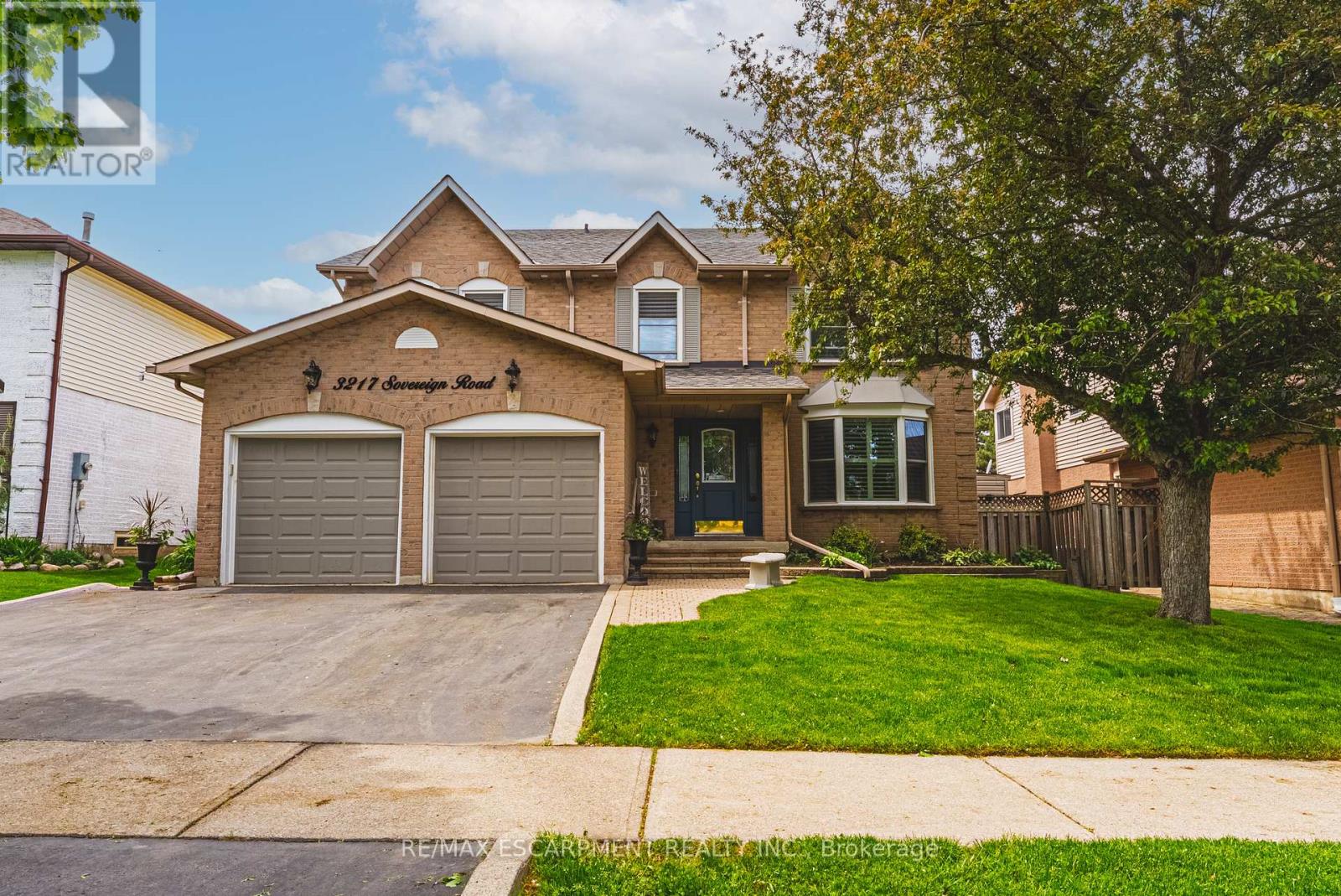 Detached at 3217 SOVEREIGN ROAD, Burlington