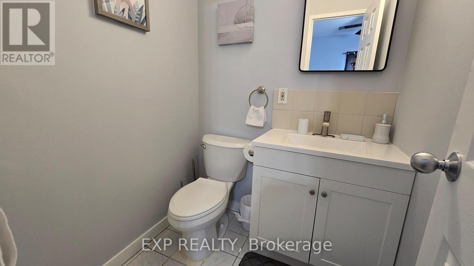 Apartment at 508 - 2485 WOKING CRESCENT, Mississauga