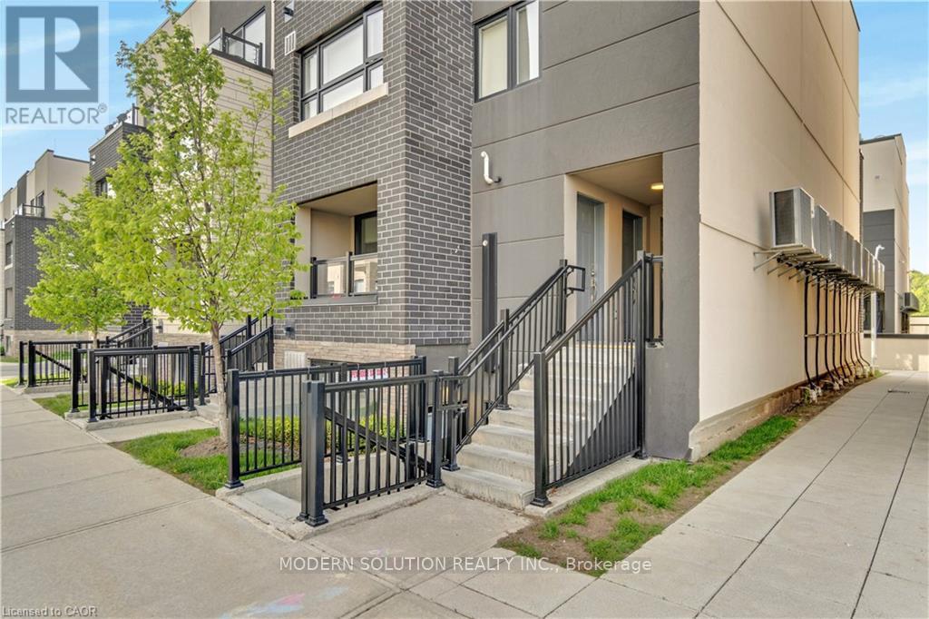 Townhouse at 712 - 1131 COOKE BOULEVARD, Burlington