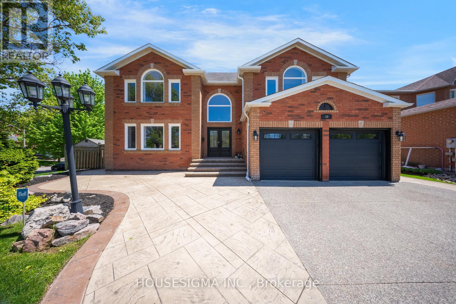 Detached at 30 GOODERHAM DRIVE, Halton Hills (Georgetown)