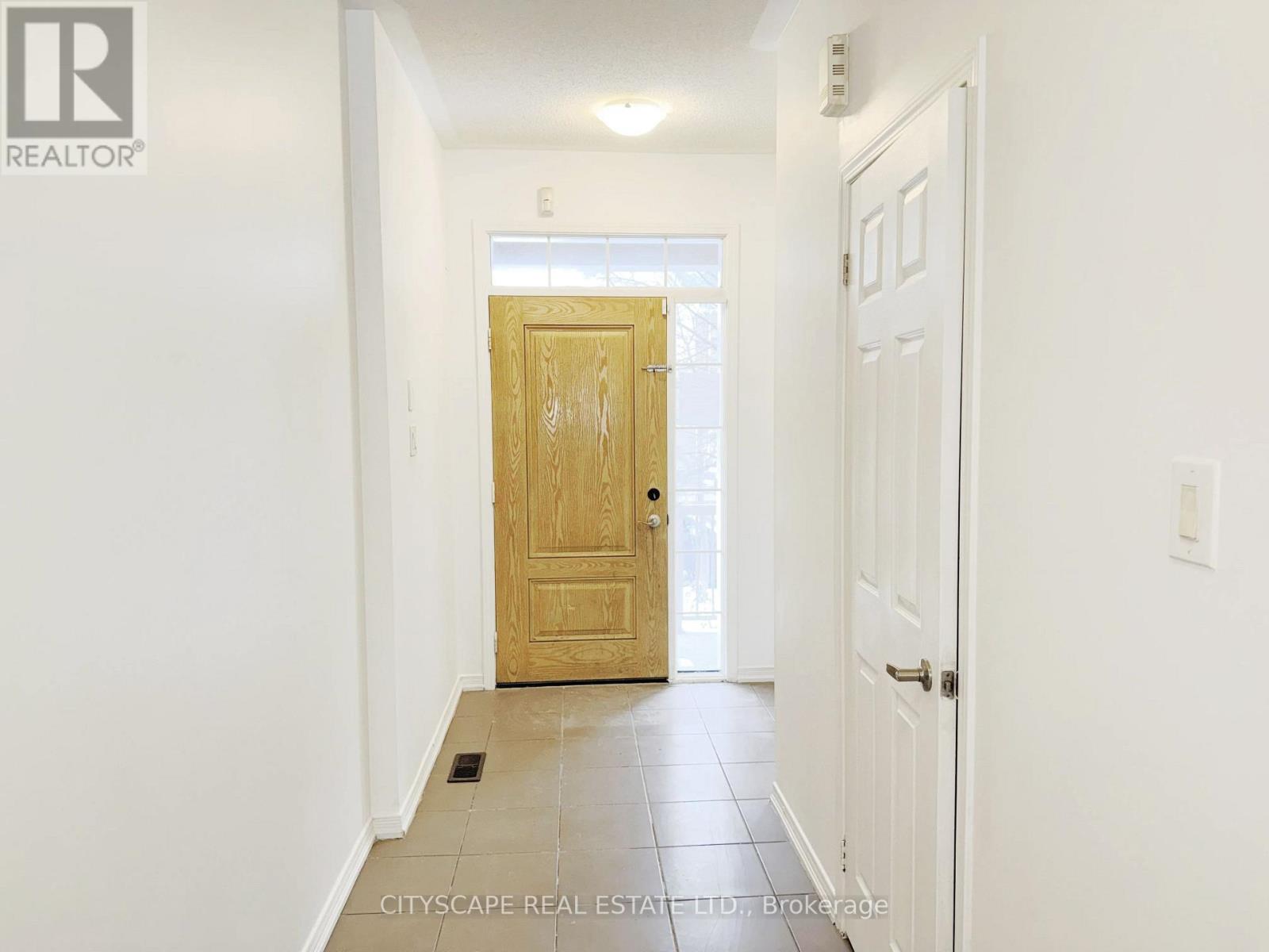 Townhouse at 64 HONEYVIEW TRAIL, Brampton