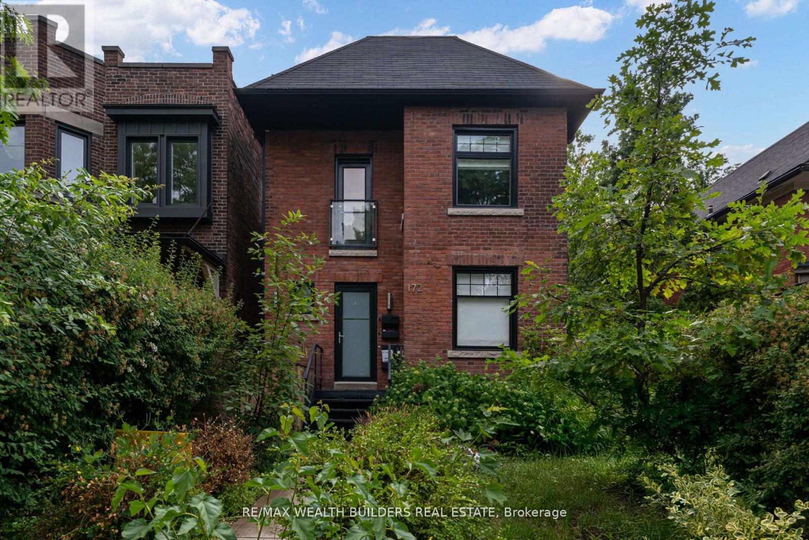 Multiplex at LOWER - 172 INDIAN ROAD CRESCENT, Toronto (High Park North)