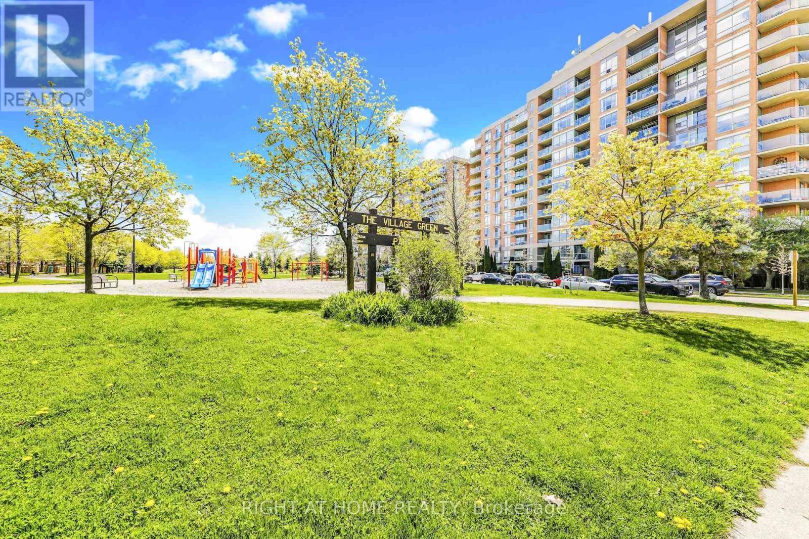 Apartment at 502 - 1140 PARKWEST PLACE, Mississauga