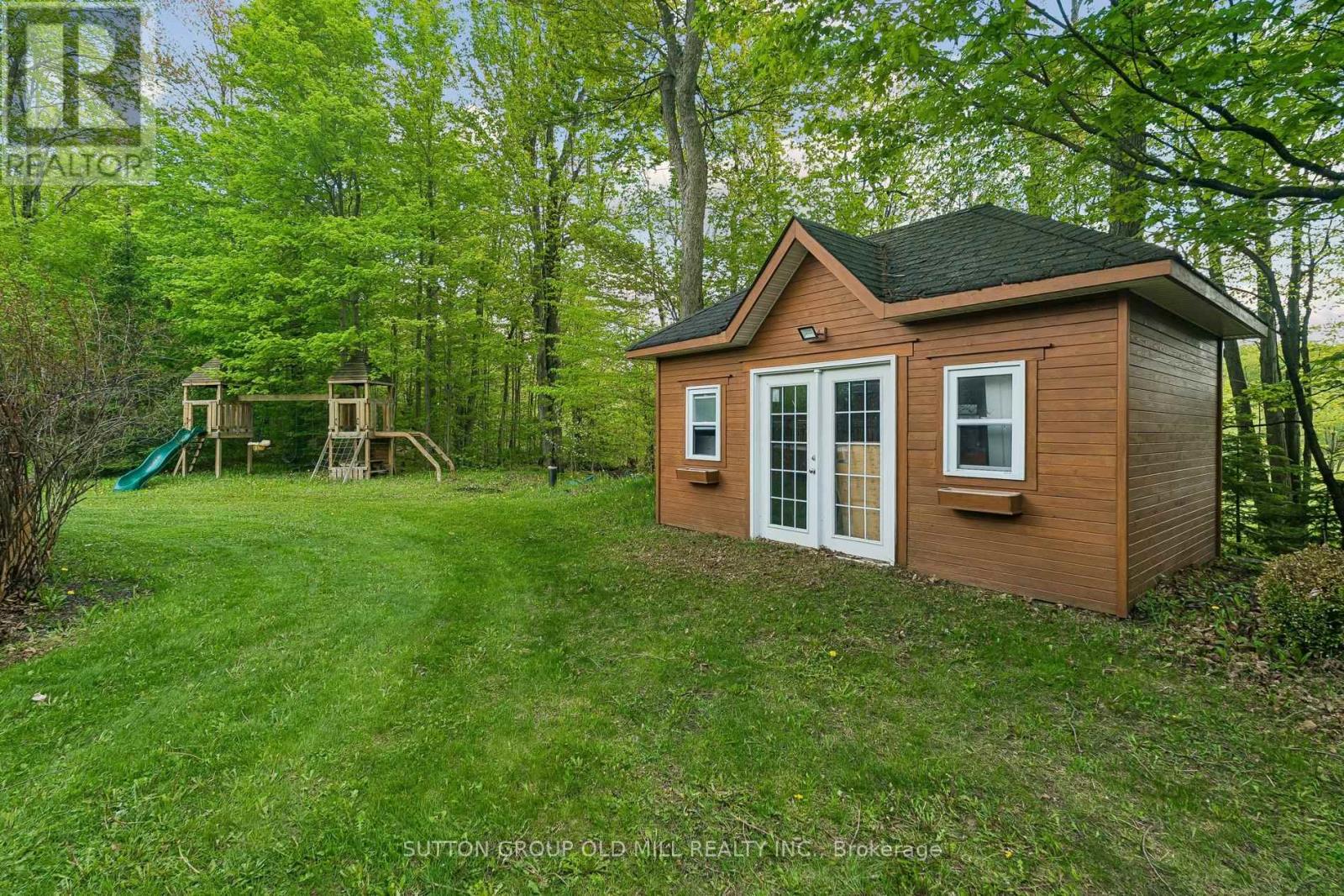 Detached at 7 ROLLING MEADOW DRIVE, Caledon