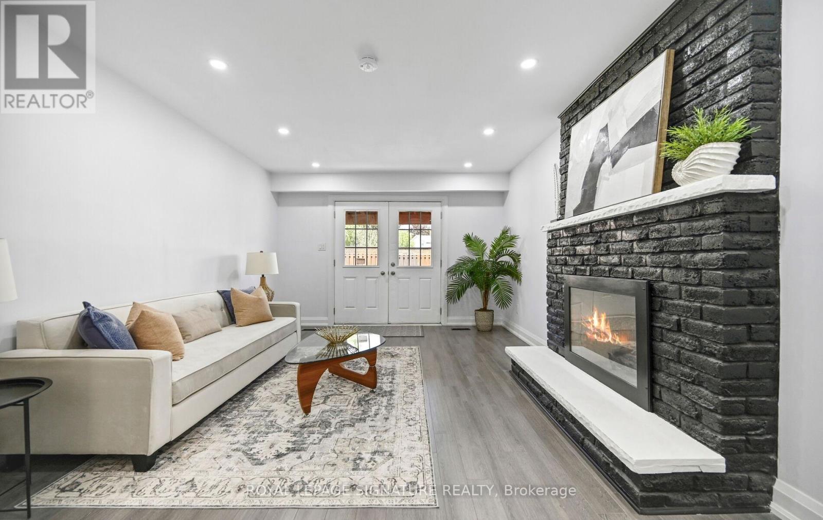 Semi-Detached/Link at 23 ABELL DRIVE, Brampton