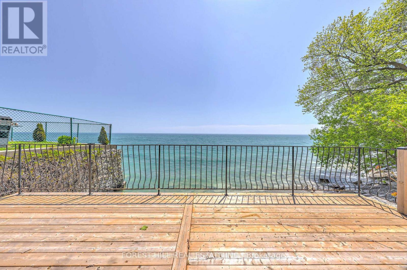 Detached at 2703 LAKE SHORE BOULEVARD W, Toronto