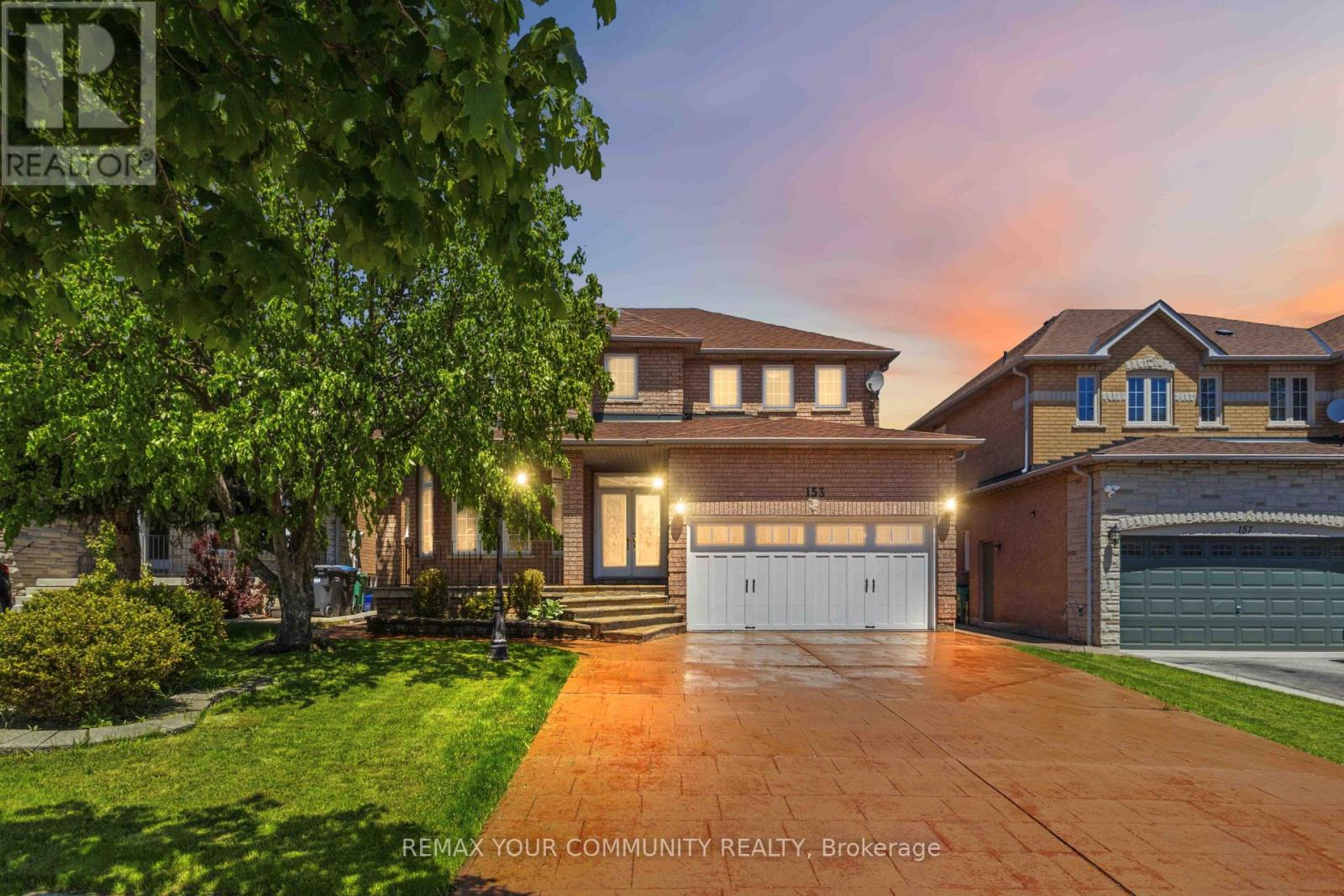 Detached at 153 BRISTOL ROAD E, Mississauga