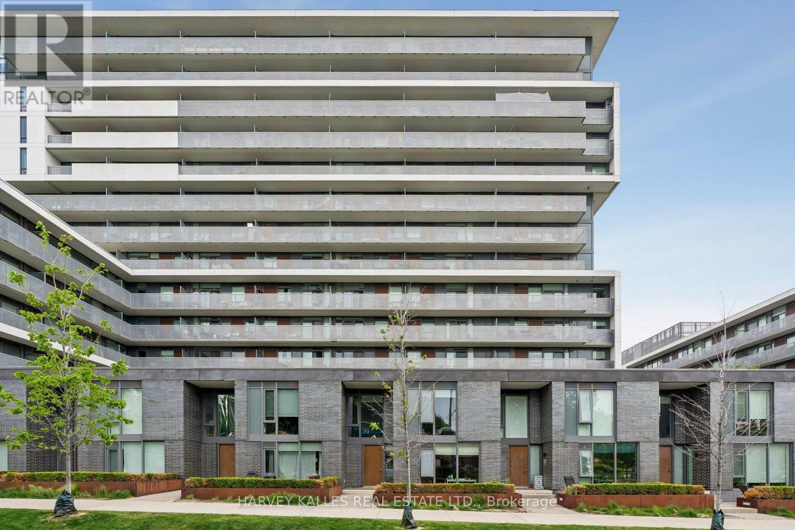 Townhouse at TH104 - 152 FLEMINGTON ROAD, Toronto